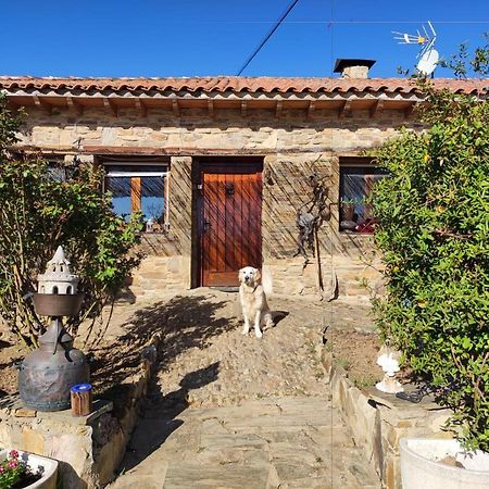 Albergue La Casa Del Camino Valverde de la Virgen Luaran gambar