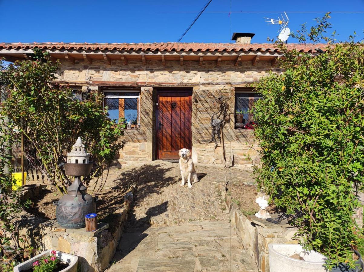 Albergue La Casa Del Camino Valverde de la Virgen Luaran gambar